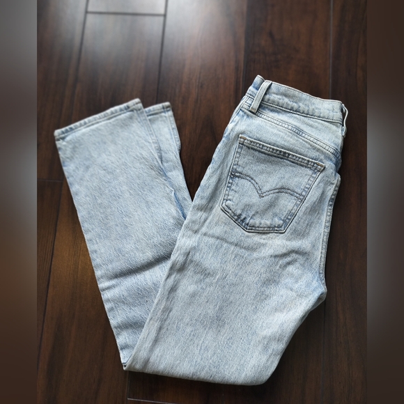 Levi's 70's High Rise Straight Jeans | Size 25 - Picture 10 of 16